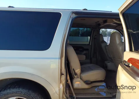 2005 Ford Excursion Limited из США, поврежденный, VIN 1FMNU42PX5ED47840